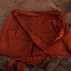 Express Midi High Rise Burnt Orange Shorts Size 4